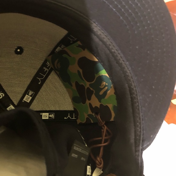 Bape SnapBack Hat Navy/Gold - Picture 4 of 4